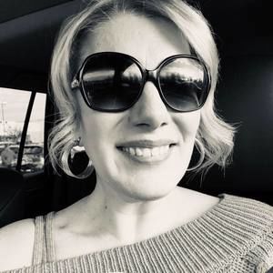 Meet your Posher, Carolyn